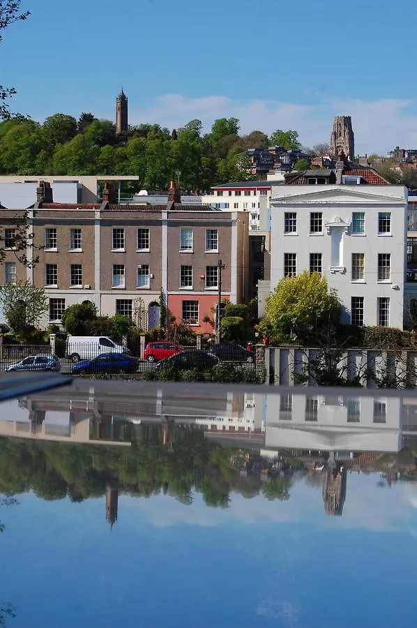 Glanville Guest House Bristol