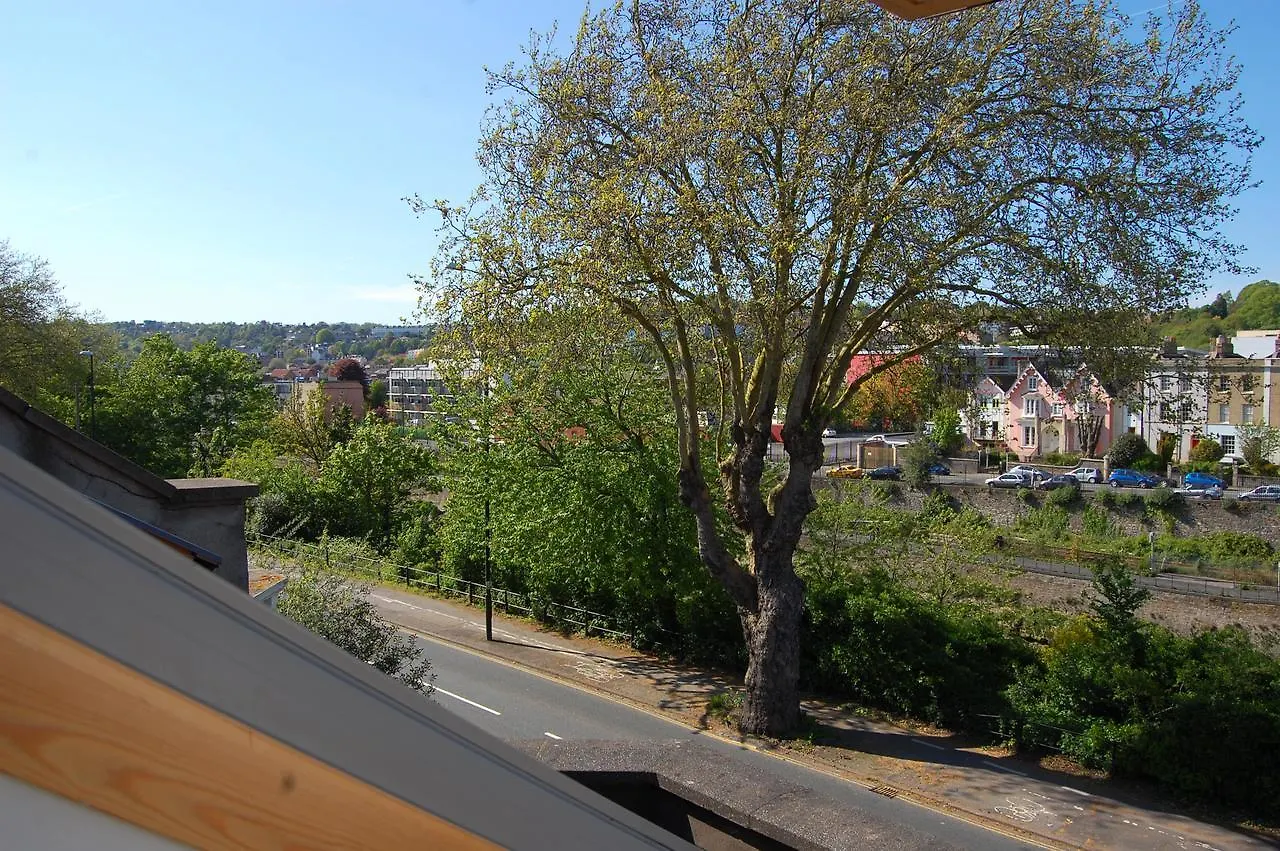 Glanville Guest House Bristol