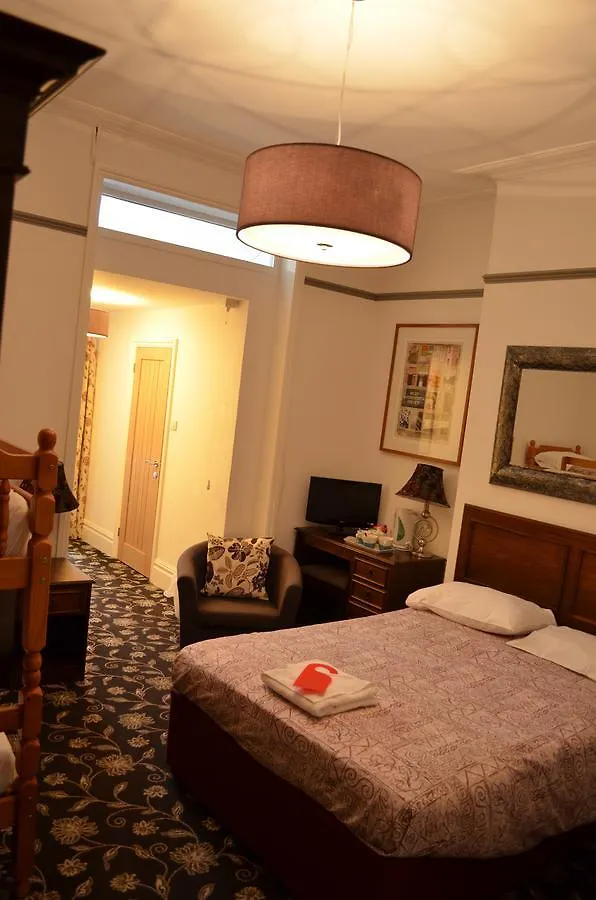 Glanville Guest House Bristol